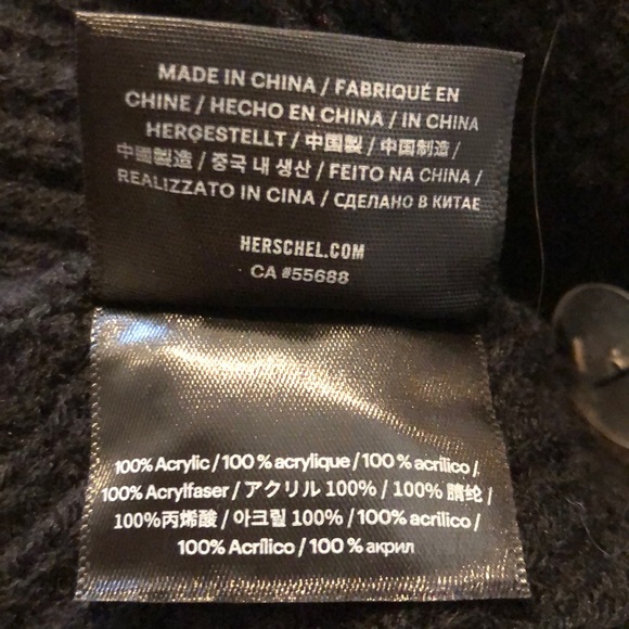 HERSCHEL JUNEAU ACRYLIC HAT BLACK - Picture 5 of 6